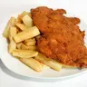 Milanesa de Pollo con papas fritas y arroz
